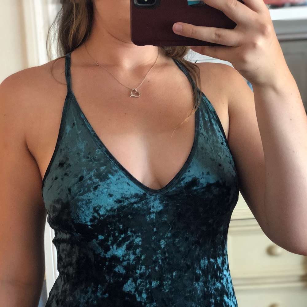 Forever 21 Crushed Velvet Emerald Bodysuit